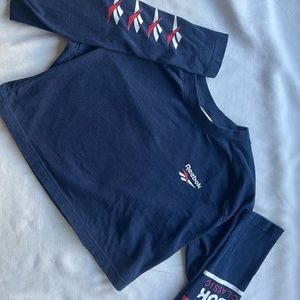 Reebok long sleeve crop workout shirt size medium
